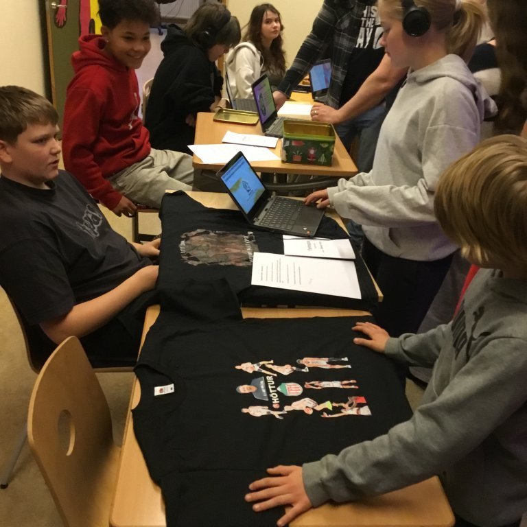 20251217_111951096_ios