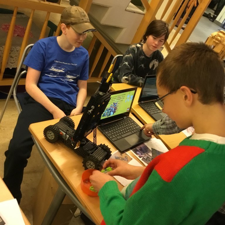 20251217_112220945_ios