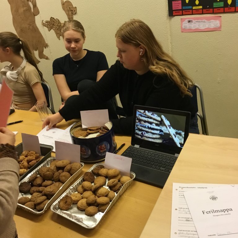 20251217_112332751_ios