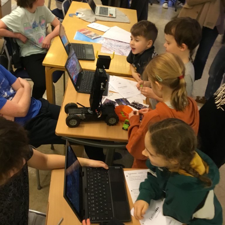 20251217_123528986_ios