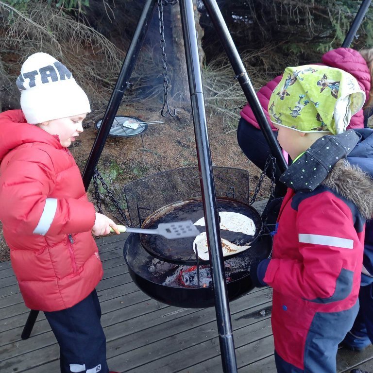 332916279_4303927026498070_5210853311017720837_n