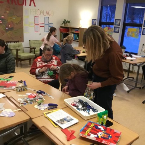 20251204_153849535_ios