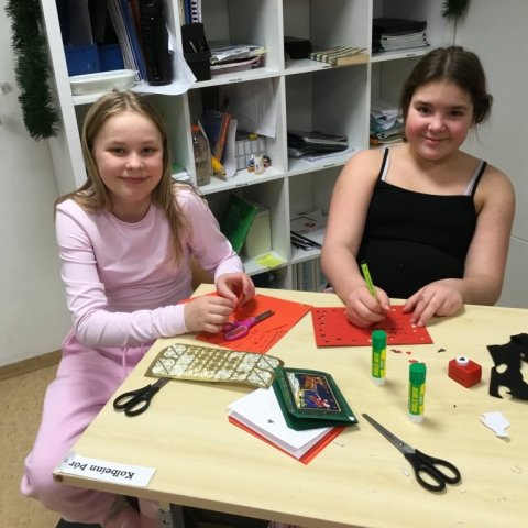 20251204_163422598_ios