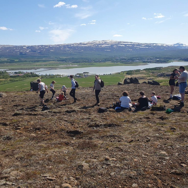 350819099_1324651784829411_1349531925379724416_n