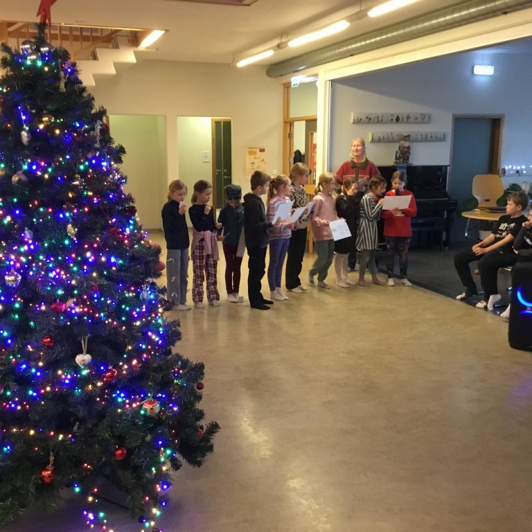 20251216_133740987_ios