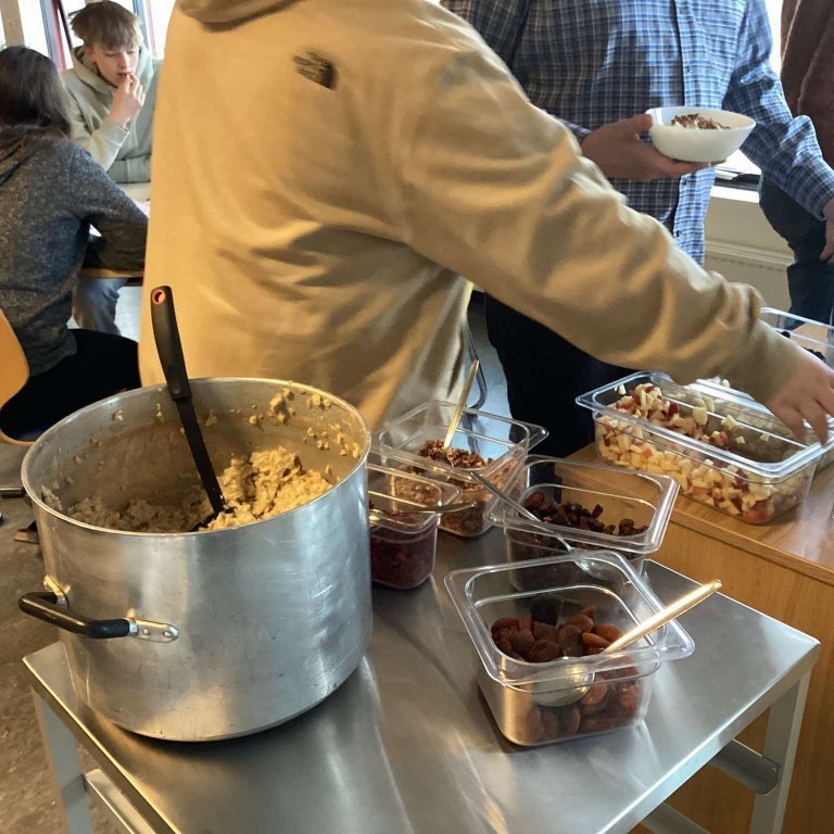 484472480_1318642809374701_2047264587651071992_n