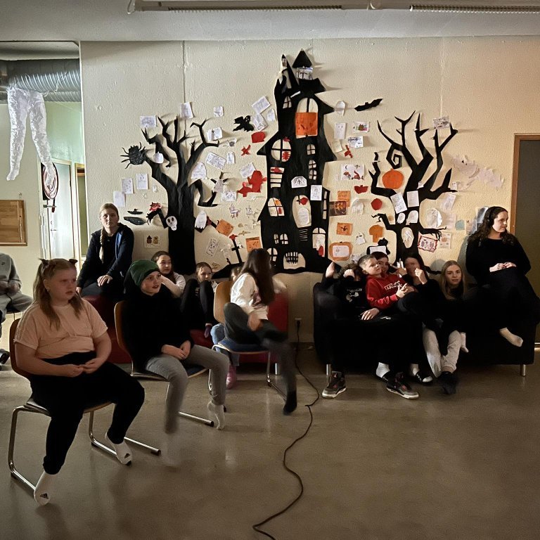 386870893_1444493542766809_3764510856805235101_n