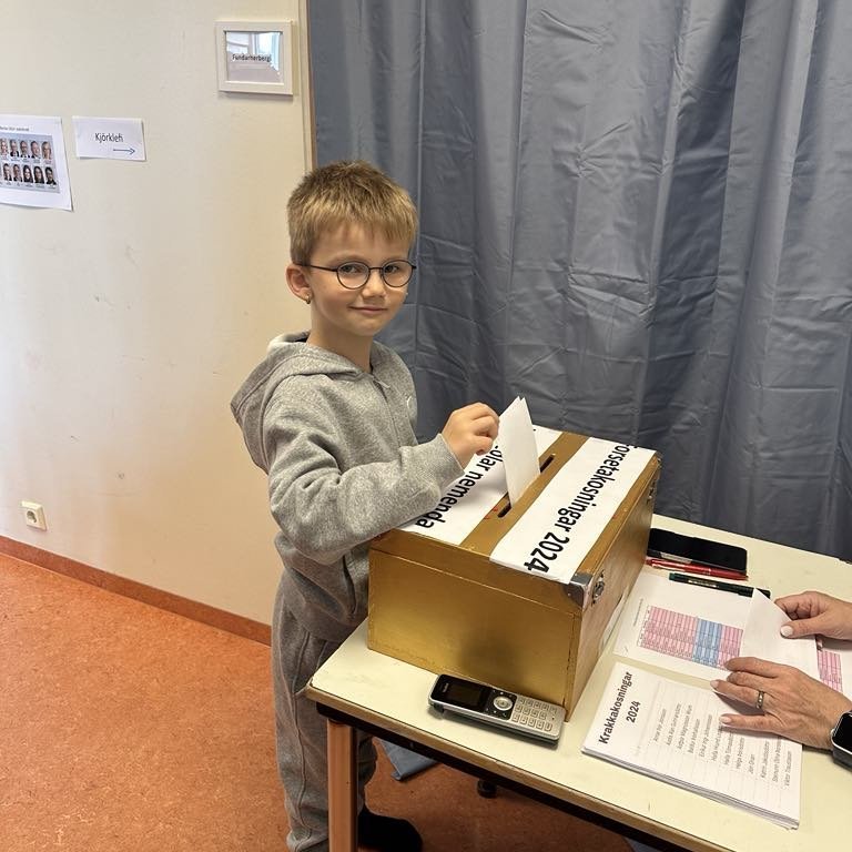 f8d2c696-561c-488b-b70a-9f541ca0ce73