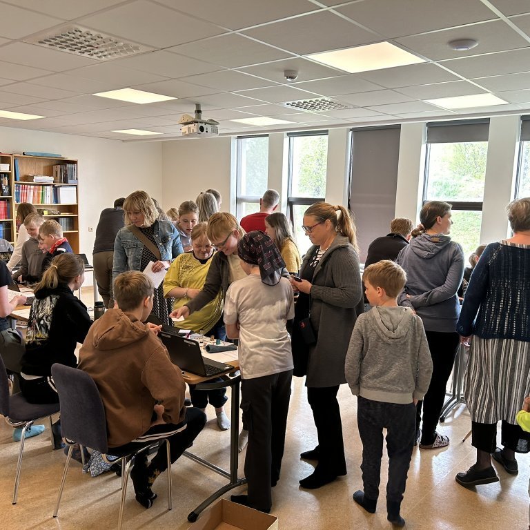 Fjölmennt var á sýningardeginum