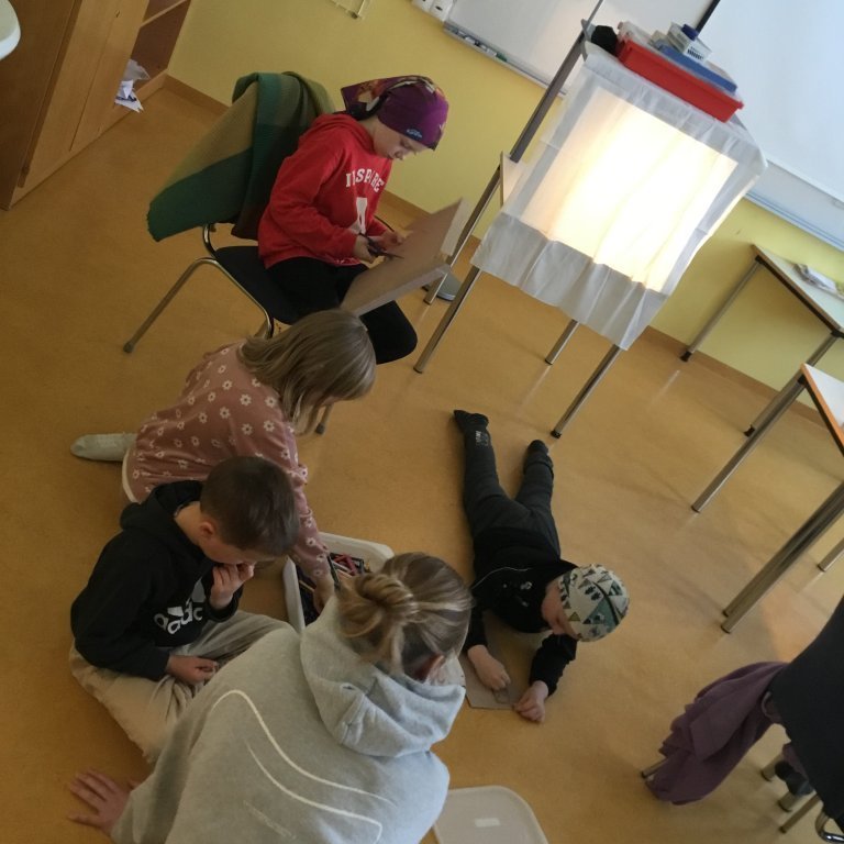 20251028_125717243_ios