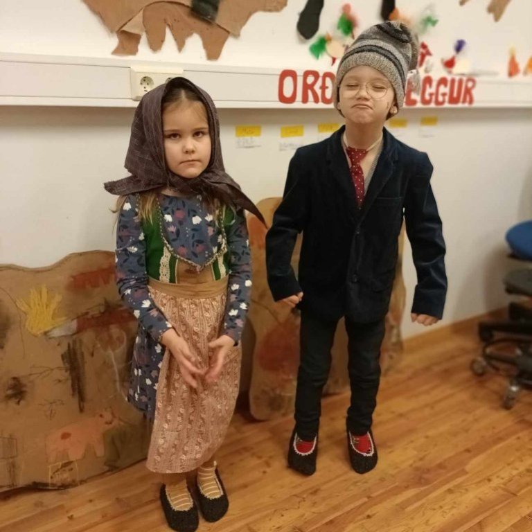 420081759_1107880806880969_63243547692232076_n