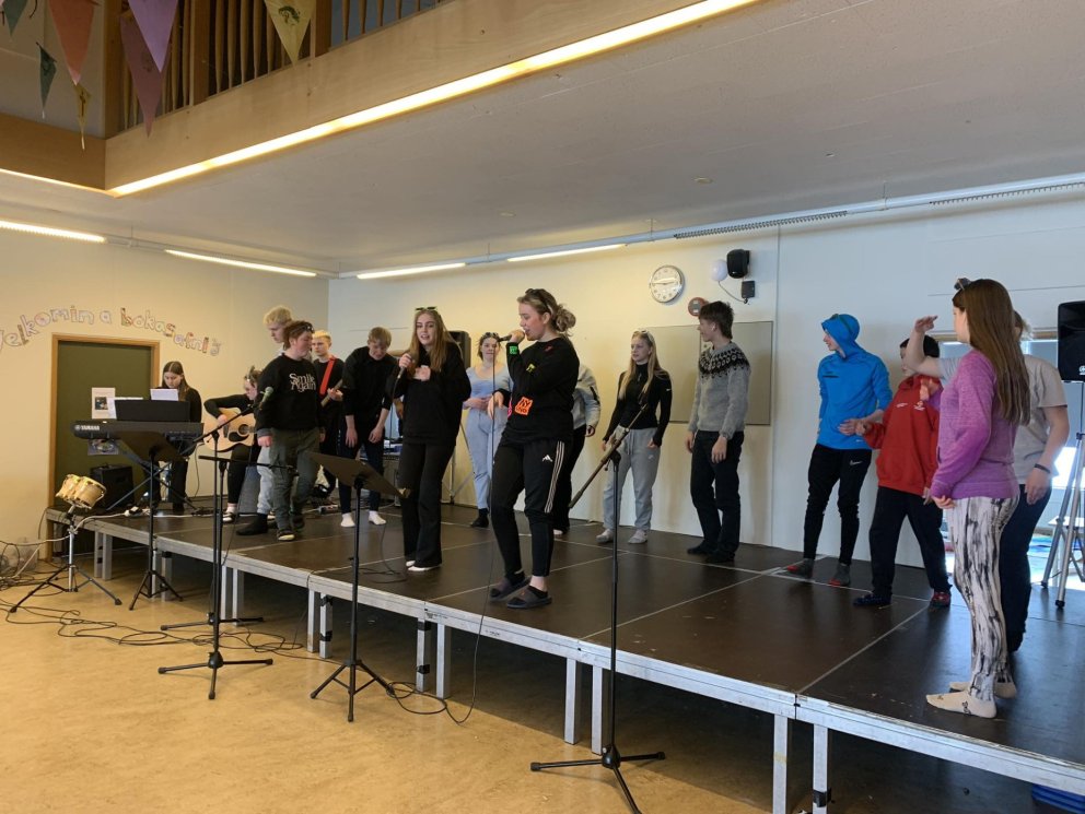 Undirbúningur fyrir árshátíð