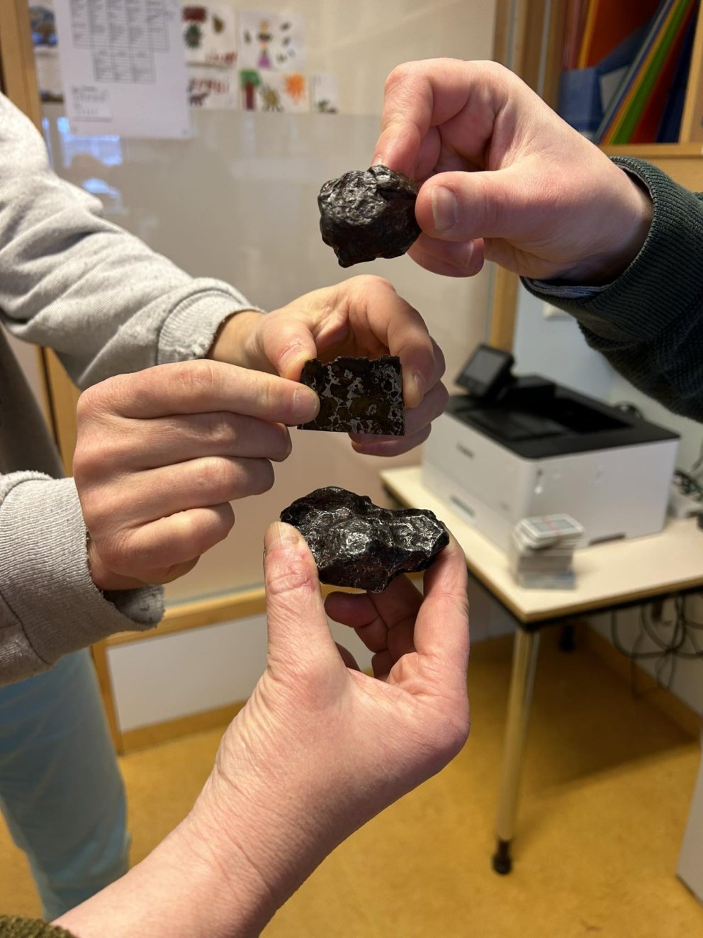 Kjarni, möttull og skorpa