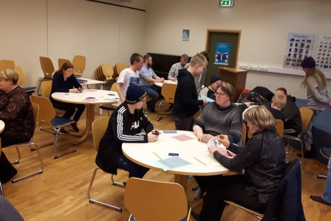 Félagsvist í 7. bekk