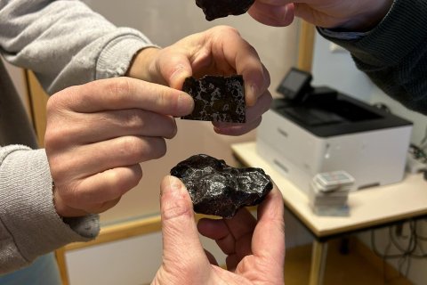 Kjarni, möttull og skorpa