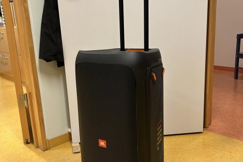 Gjöf til Fellaskóla